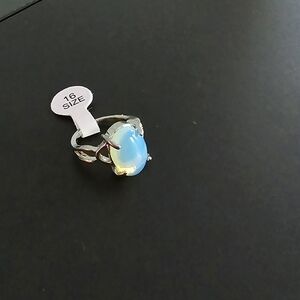 MOONSTONE NEW LADIES SIZE 6 POLISHED CABECHON FASHIONISTA RING